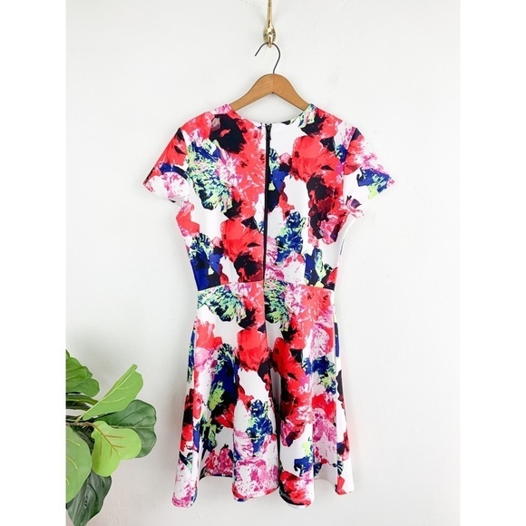 Milly Color Splash Rose Floral Mini Dress Sz 8 - Picture 2 of 8